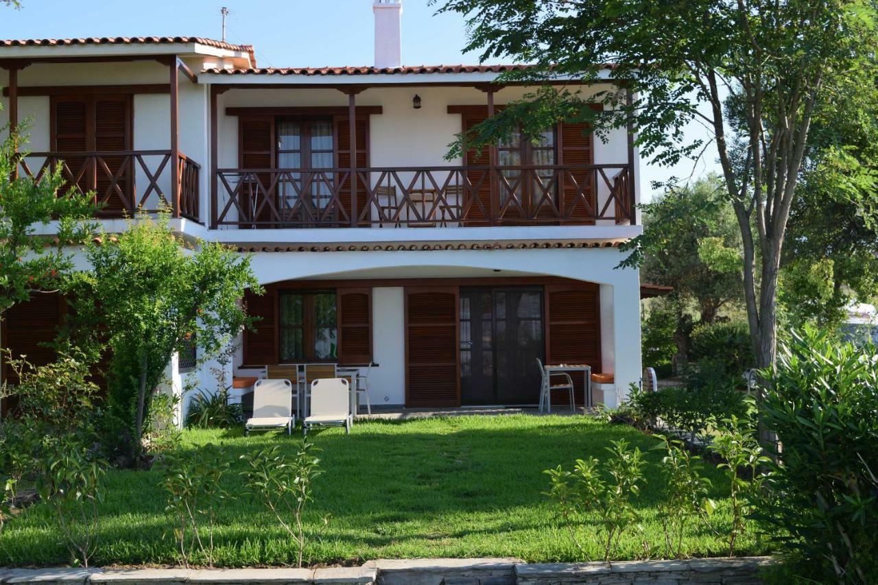 Mikiverna Houses By Miltiadis Kalyves Polygyrou المظهر الخارجي الصورة